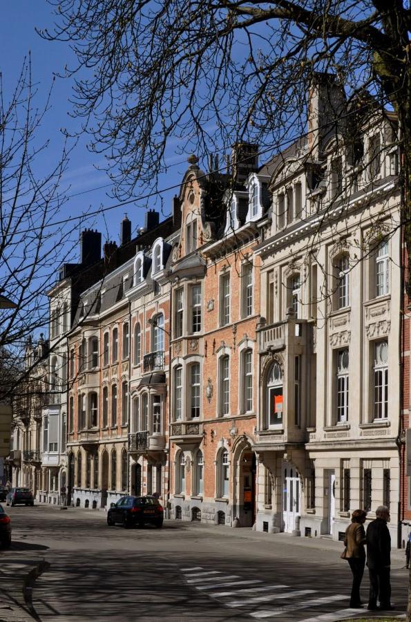 Homestay With A Private Bathroom In Eu District Brussels
